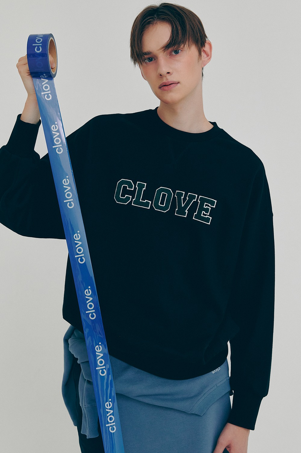 clove - [FW21 clove] Dumble Logo Sweatshirt (Black)